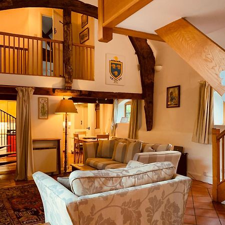 Unique 17C Listed Barn In A Shropshire Hamlet. Villa Albrighton Kültér fotó